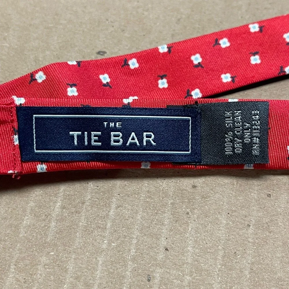 The‎ Tie Bar Bow Tie Silk Self Tie 2.5 Bright Red White Floral Print Adjustable